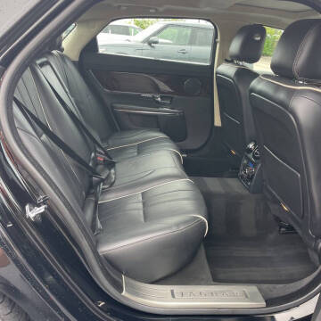 2012 Jaguar XJL Portfolio