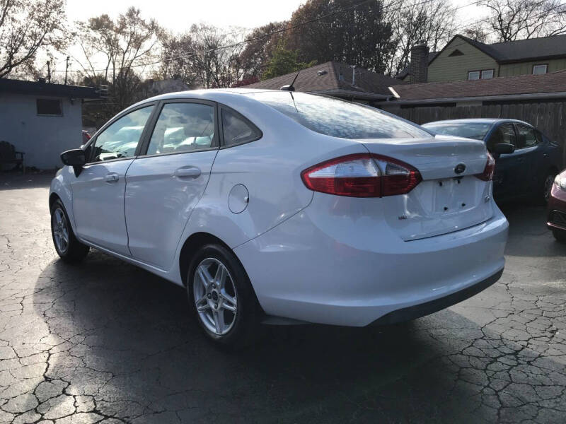 2018 Ford Fiesta SE
