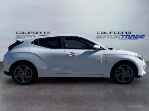 2019 Hyundai Veloster