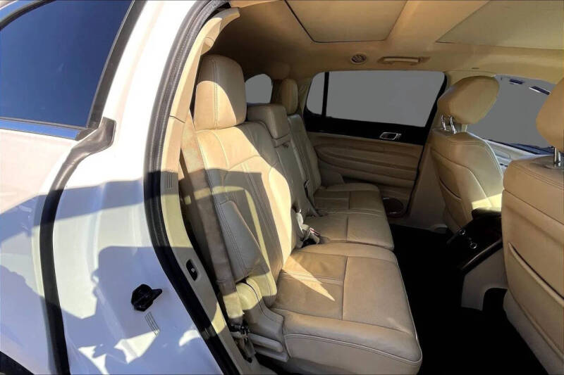 2014 Lincoln MKT Ecoboost