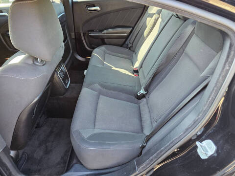 2017 Dodge Charger SXT