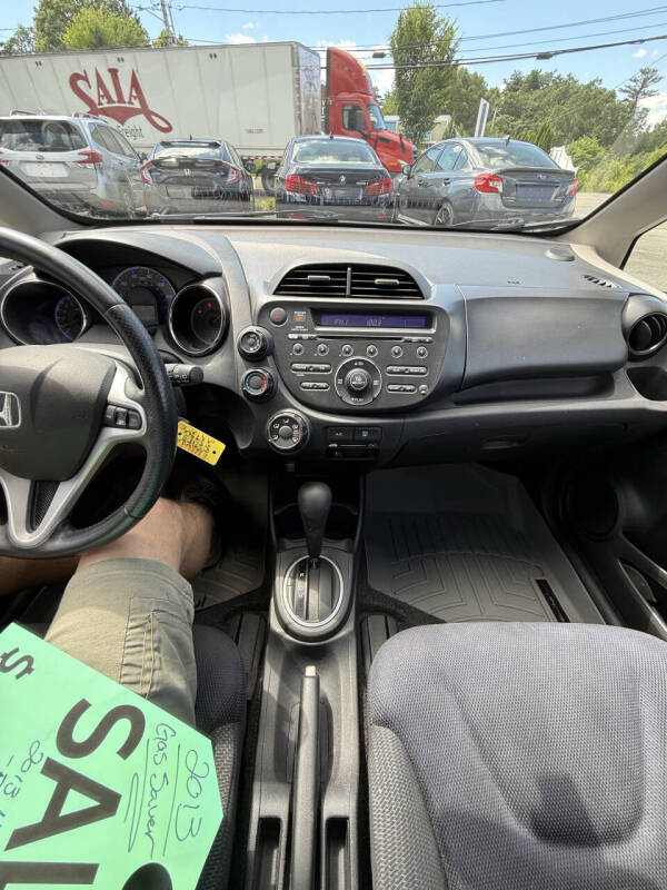 2013 Honda Fit Sport