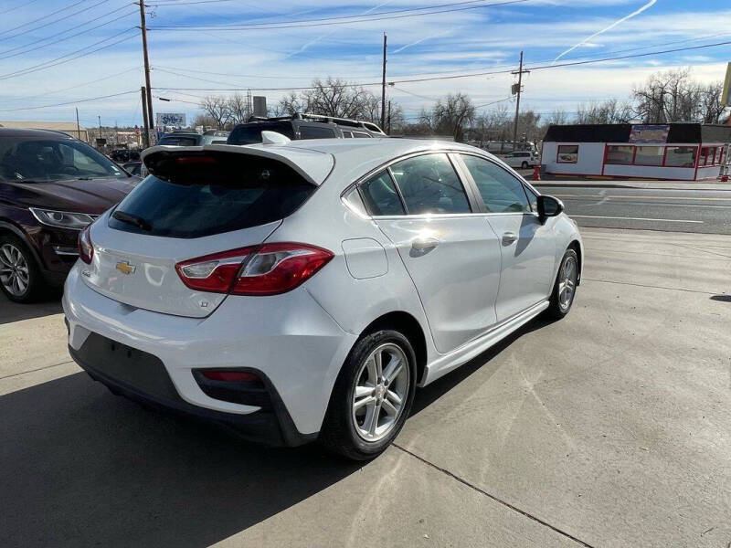 2017 Chevrolet Cruze LT Auto