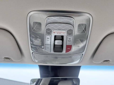 2023 Genesis GV70 2.5T Standard