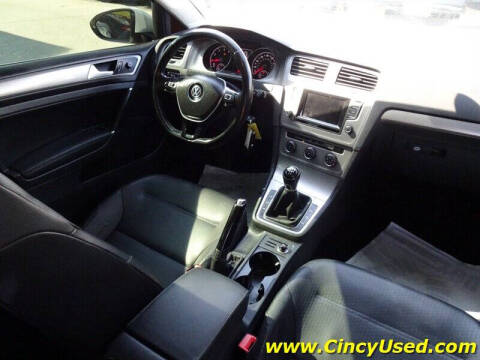 2015 Volkswagen Golf SportWagen TSI S