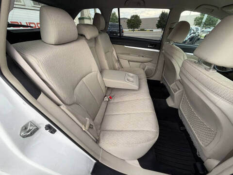 2011 Subaru Outback 2.5i Premium