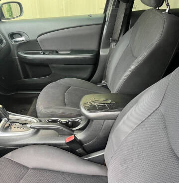 2012 Chrysler 200 Touring