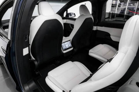 2023 Tesla Model X Plaid