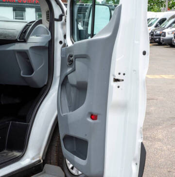 2017 Ford Transit