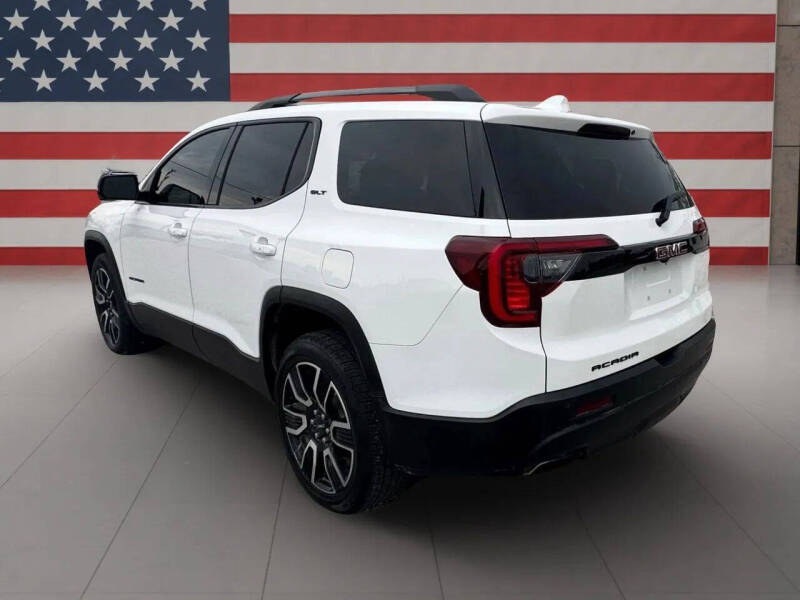 2021 GMC Acadia SLT