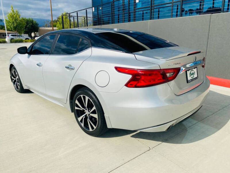 2017 Nissan Maxima