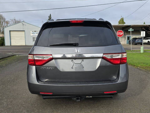 2011 Honda Odyssey EX-L w/DVD