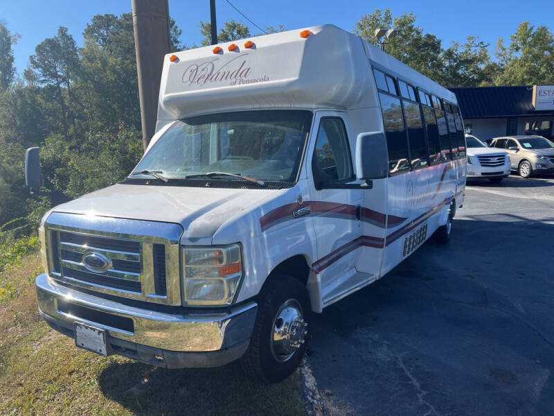 2011 Ford E-Series E-450 SD