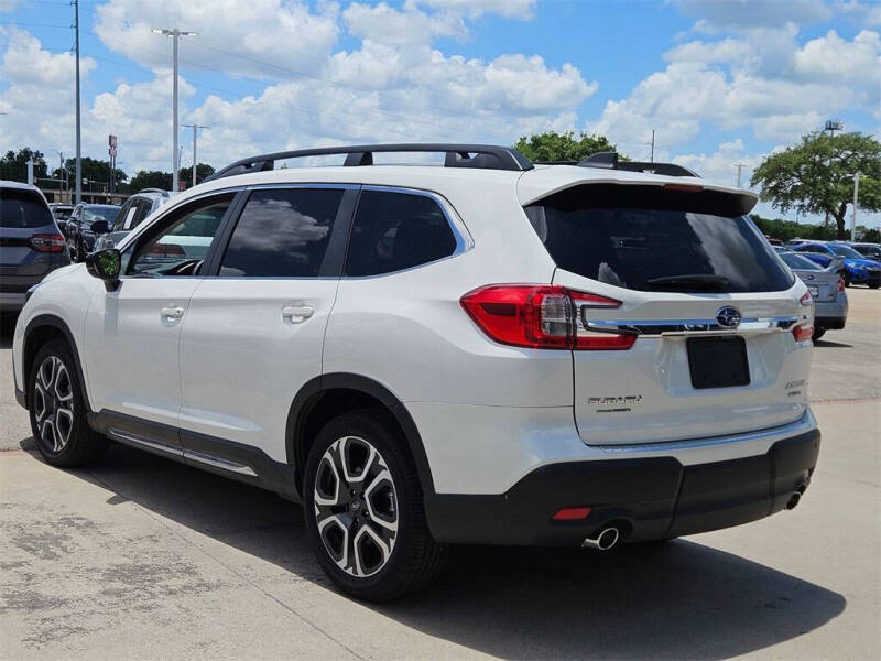 2024 Subaru Ascent Limited 8-Passenger