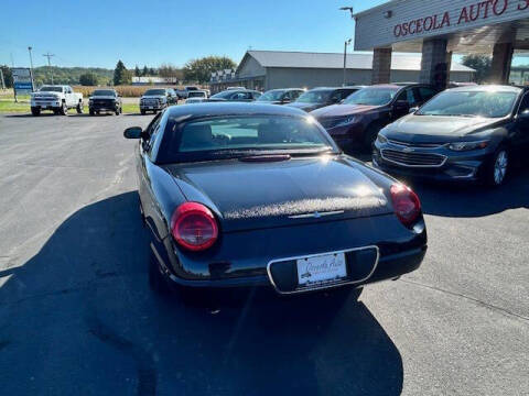 2005 Ford Thunderbird Deluxe