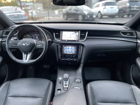 2022 Infiniti QX55 Essential