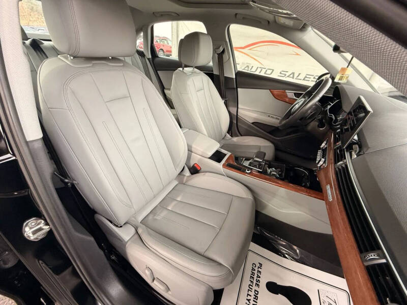 2021 Audi A4 quattro Premium 40 TFSI