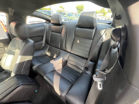 2012 Ford Mustang V6 Premium