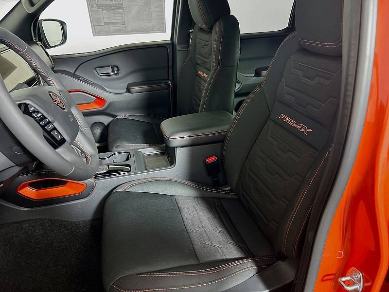 2025 Nissan Frontier