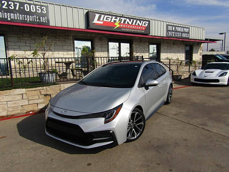 2022 Toyota Corolla SE's photo