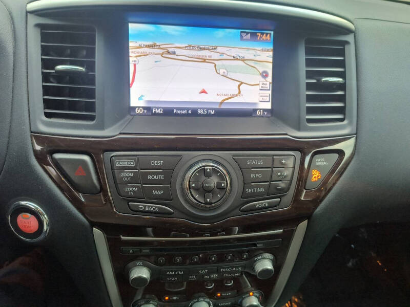 2016 Nissan Pathfinder Platinum