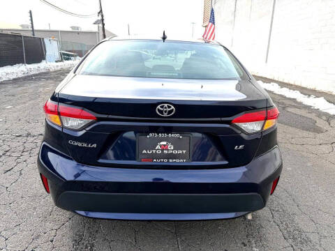 2022 Toyota Corolla LE