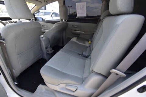 2013 Toyota Prius v Three