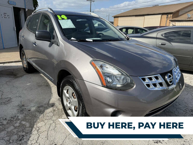 2014 Nissan Rogue Select S FWD's photo