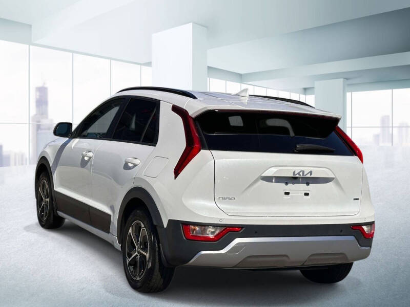 2023 Kia Niro EX