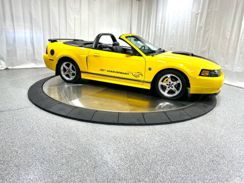 2004 Ford Mustang GT Deluxe