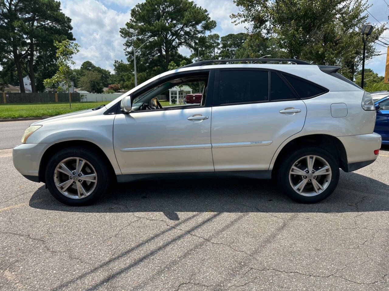 2007 Lexus RX 400h for sale at CarMood in Virginia Beach, VA