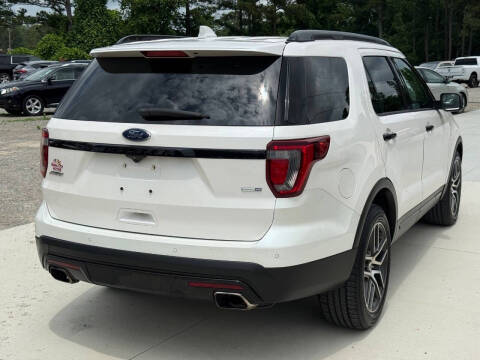 2017 Ford Explorer Sport