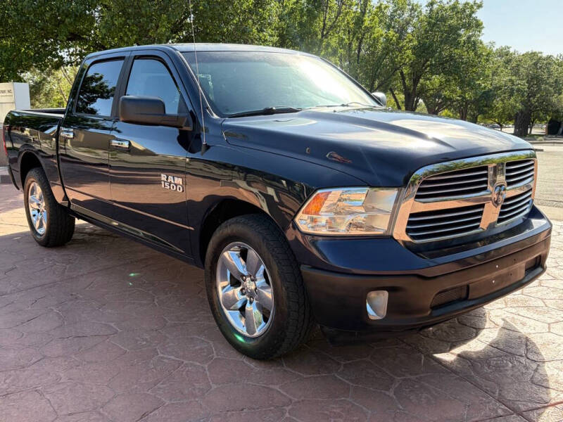 2015 RAM 1500 SLT