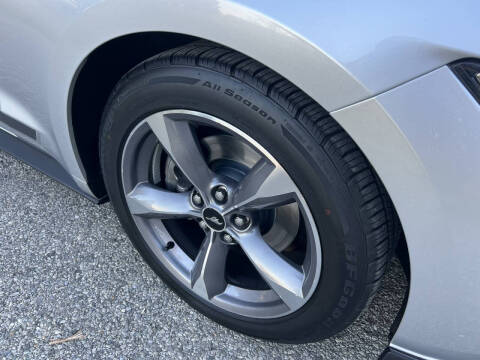 2015 Ford Mustang V6