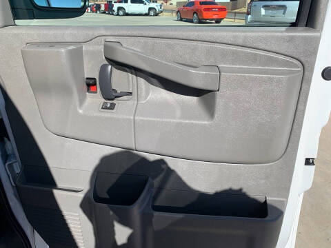 2020 Chevrolet Express LS 2500