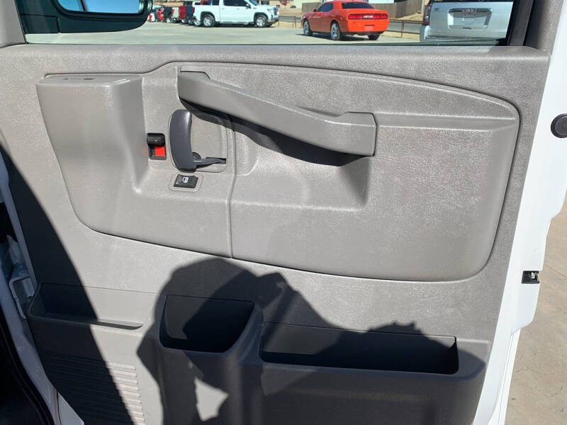 2020 Chevrolet Express LS 2500