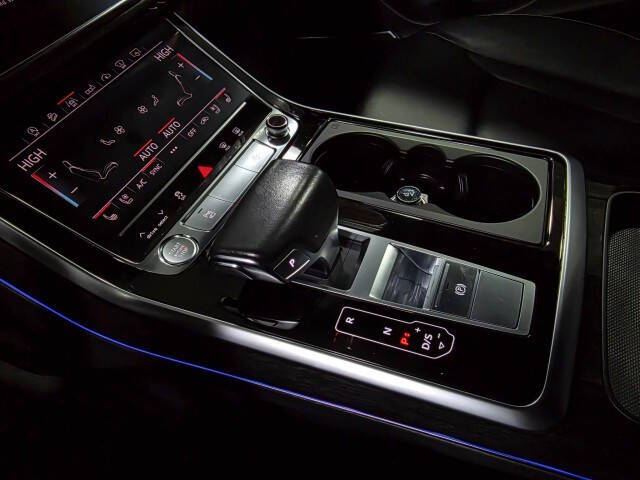 2019 Audi Q8 quattro Prestige 55 TFSI