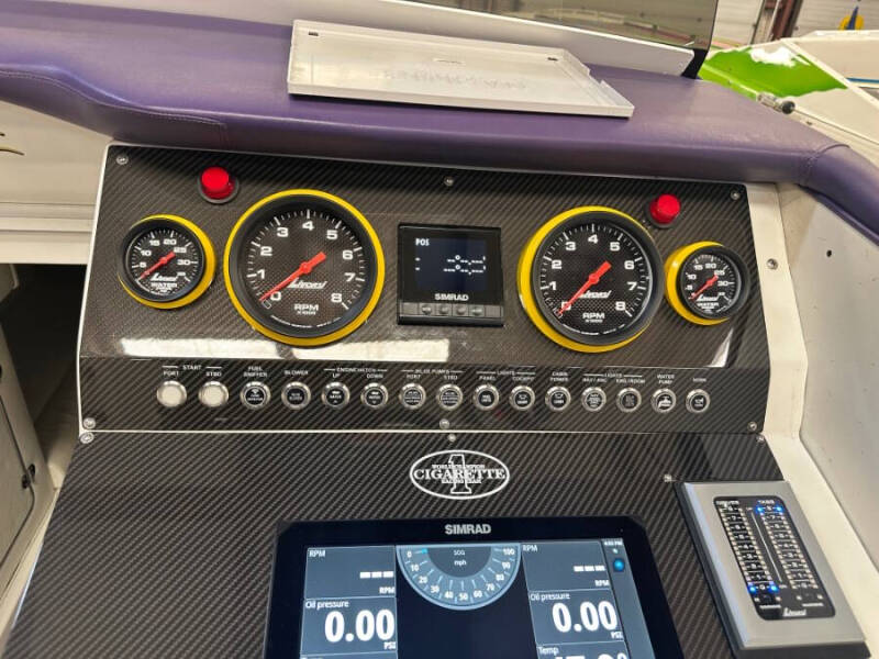 2002 Cigarette Tiger