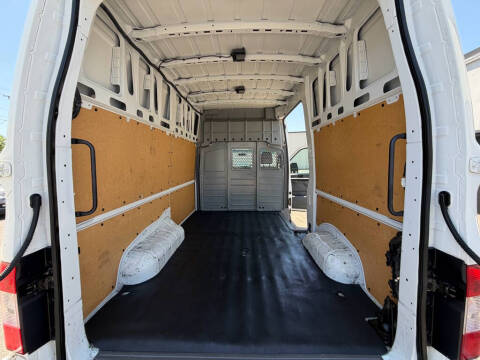 2012 Nissan NV
