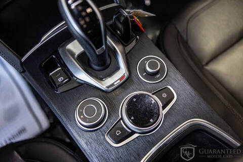 2022 Alfa Romeo Stelvio Sprint