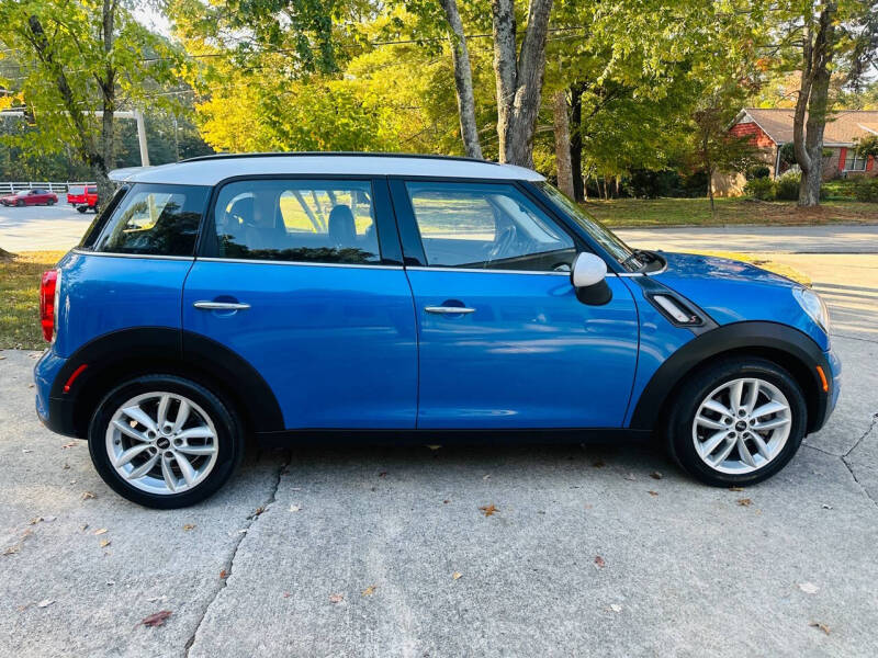 2013 MINI Countryman Countryman S photo 11