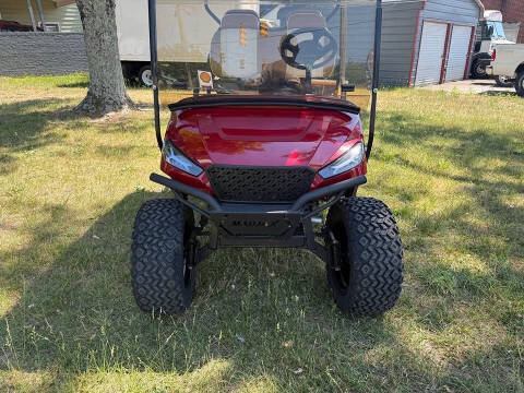 2023 E-Z-GO TXT