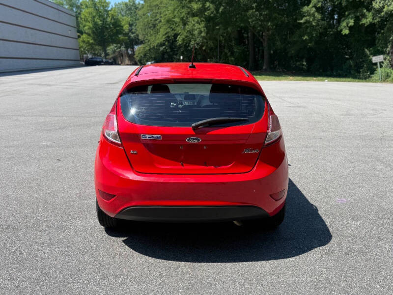 2015 Ford Fiesta SE