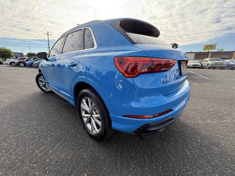 2022 Audi Q3 quattro S line Premium 45 TFSI