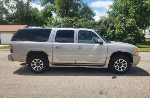 2004 GMC Yukon XL Denali