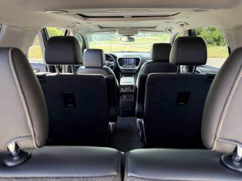 2020 GMC Acadia SLT