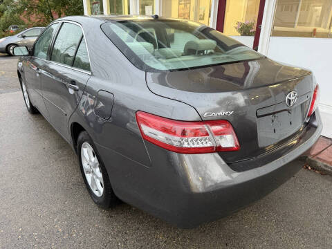 2011 Toyota Camry LE