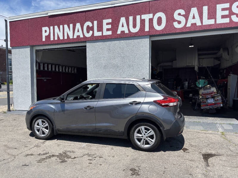 2019 Nissan Kicks S