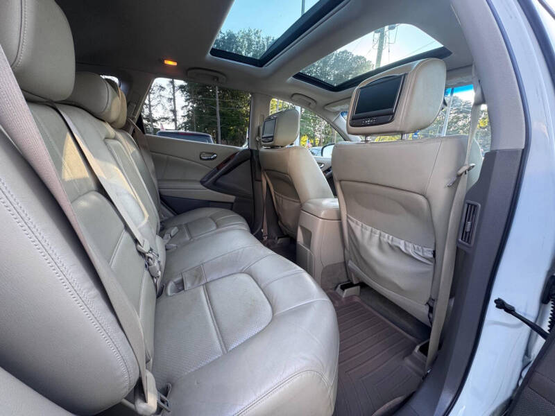 2011 Nissan Murano LE