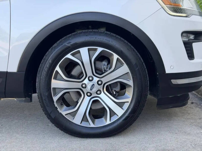 2018 Ford Explorer Platinum
